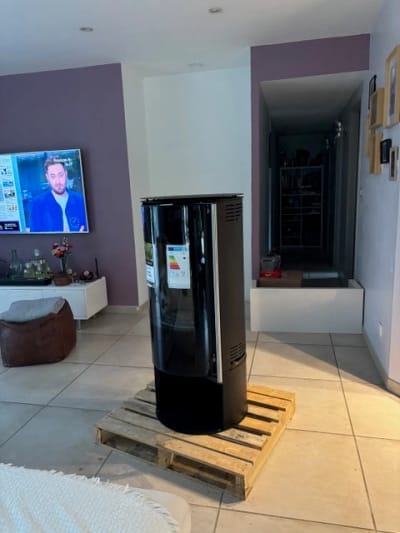 Pose d'un poêle à bois neuf
